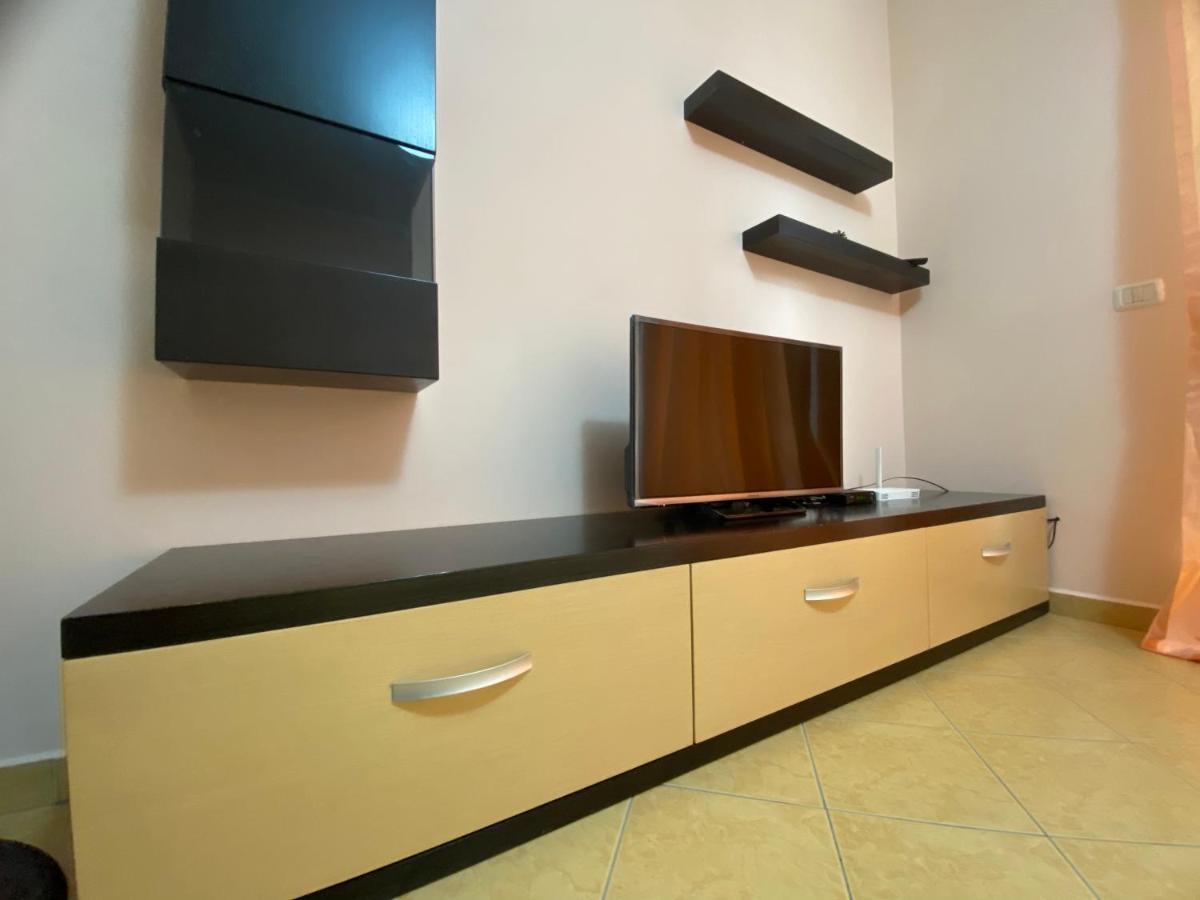 Noar Apartment Sarande Exterior photo